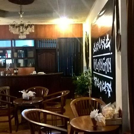 Le Paradis Hotel Palembang Exterior photo